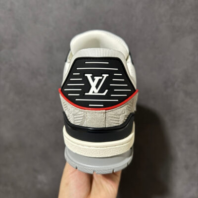 LV Trainer Sneaker 1AKP7B