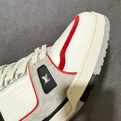 LV Trainer Sneaker 1AKP7B