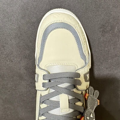 LV Trainer Sneaker 1AKR91