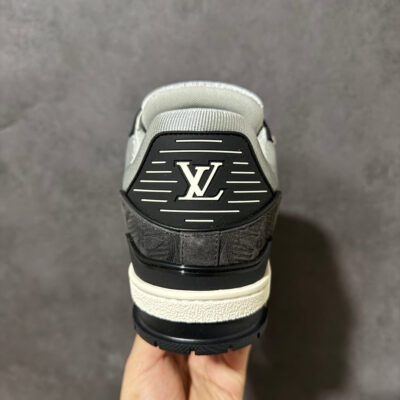 LV Trainer Sneaker 1AKP7W