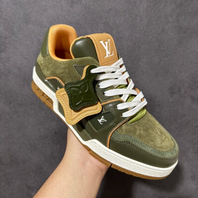 LV Trainer Sneaker 1AKR2S