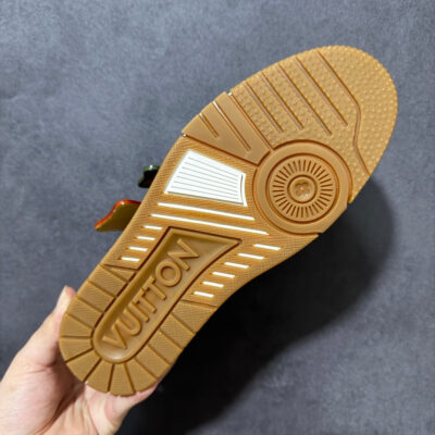 LV Trainer Sneaker 1AKR2S