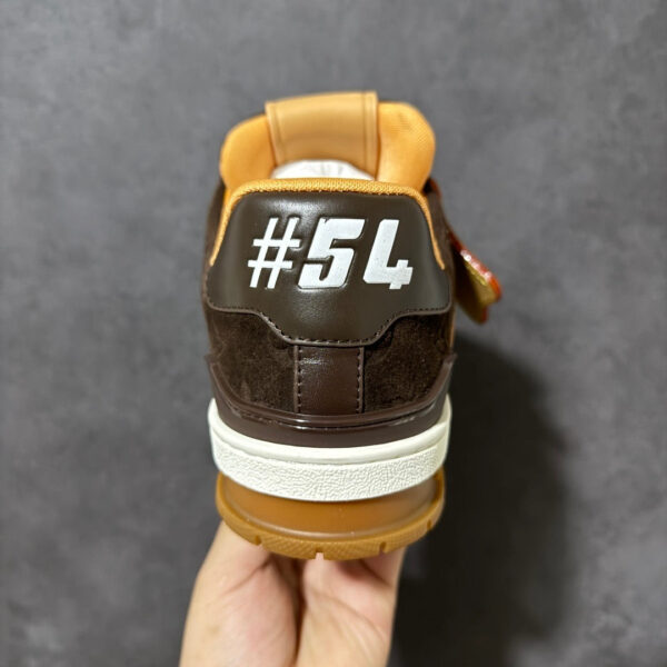 LV Trainer Sneaker 1AKR3B