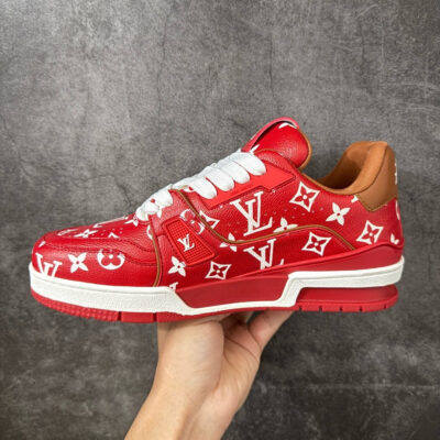 IMG_9450 LV Trainer Sneaker 1AHAN2