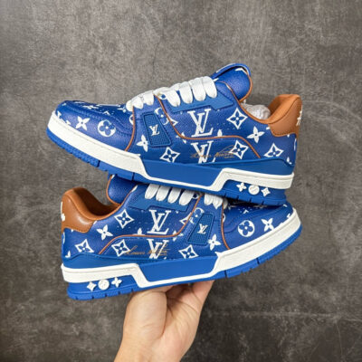 IMG_9471 LV Trainer Sneaker 1AHAN2
