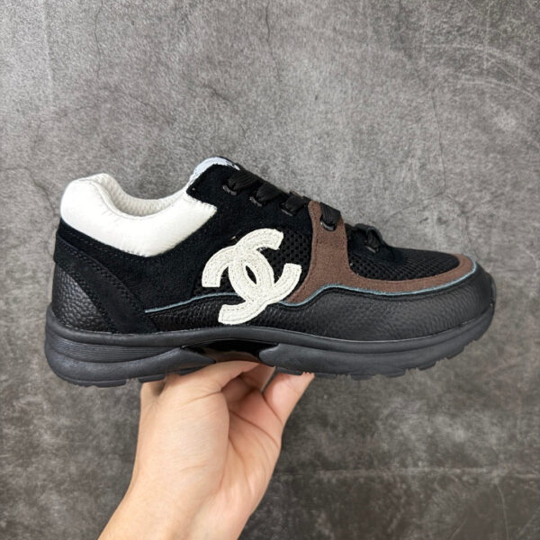 Chanel Trainer Sneakers in Mesh and Calfskin Brown G38299