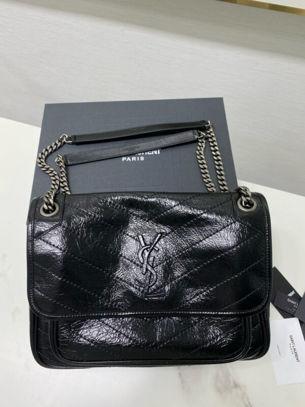 Image_20240811135539_e9d7f4aa-0e40-41eb-a664-b18004e6e7e2 MEDIUM NIKI 28 IN BLACK CALFSKIN CHAIN BAG High-end