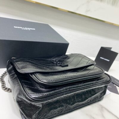 Image_20240811135548_1b91bd3f-3ac2-4e65-b3b4-2dc60ed91cd1 MEDIUM NIKI 28 IN BLACK CALFSKIN CHAIN BAG High-end