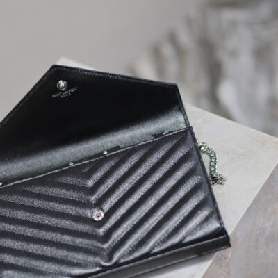 WOC 23 IN BLACK CAVIAR LAMBSKIN SILVER HARDWARE