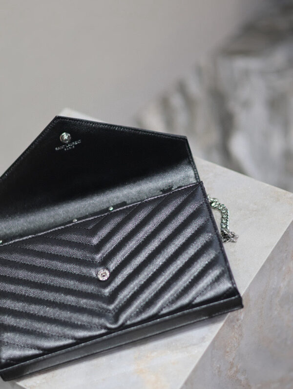 WOC 23 IN BLACK CAVIAR LAMBSKIN SILVER HARDWARE