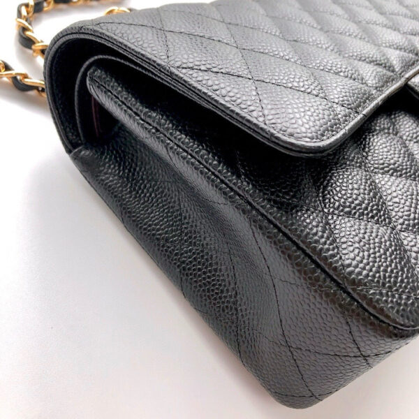 FLAP BAG 25 IN BLACK CAVIAR LEATHER GOLD HARDWARE