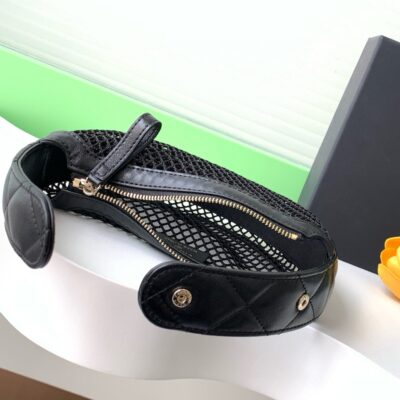 CC 25S POUCH IN BLACK LAMBSKIN WITH MESH GOLD HARDWARE