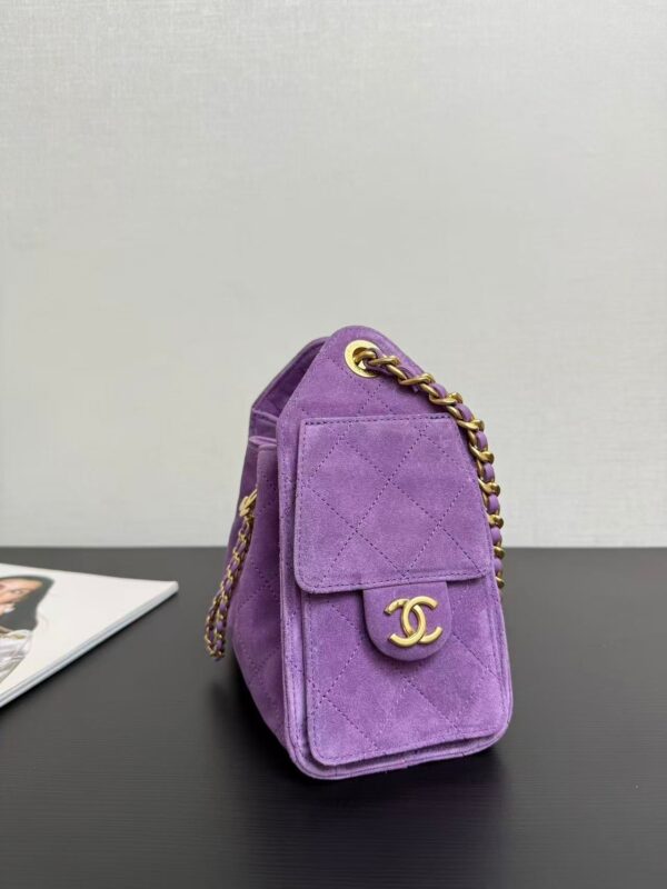 Image_20260506144836_692_8_5b86e9e1-d1ae-4f62-af72-821af6c150ab CHANEL 26S HOBO BAG 22 IN PURPLE CALFSKIN