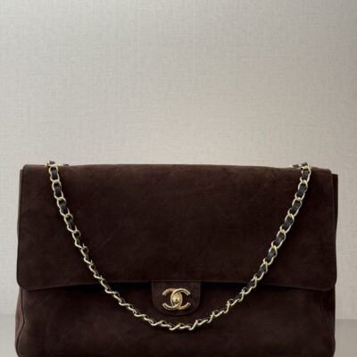 CHANEL 26 CLASSIC FLAP IN BROWN SUEDE 30726