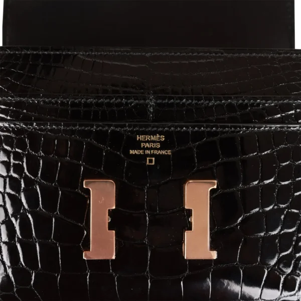 محفظة Hermès Constance Compact أسود لامع Alligator Rose إكسسوارات معدنية ذهبية