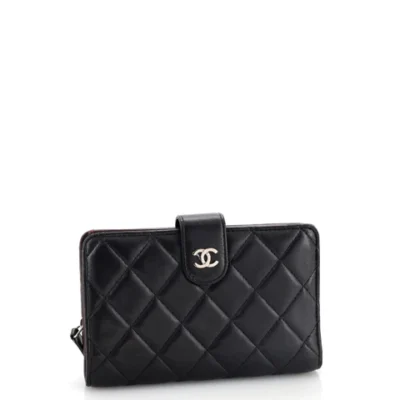 CHANEL CC French gesteppt Geldbörse aus Lammleder