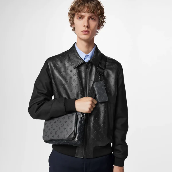 Louis Vuitton Trio Messenger M69443