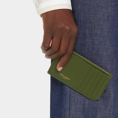 حافظة بطاقات YSL Fragments Zipped بلون داكن Pine