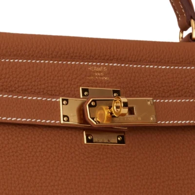 Hermès Kelly Retourne 28 Gold Togo Gold Hardware