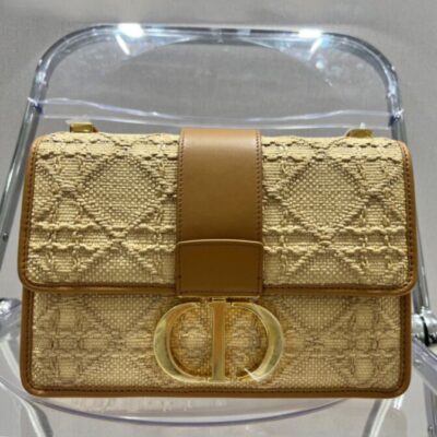 b0d8d24670b510b702ef92335b90ada5 Dior 30 Montaigne Bag Cream