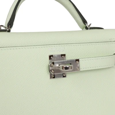 حقيبة هيرميس Kelly Sellier 20 Vert Fizz من جلد إبسوم مع إكسسوارات معدنية من البلاديوم