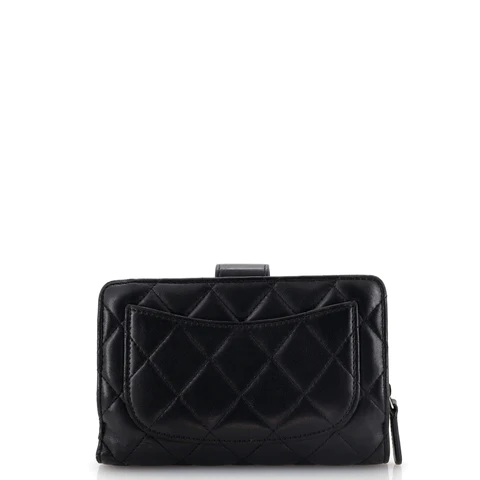 CHANEL CC French gesteppt Geldbörse aus Lammleder