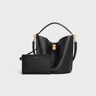 BUCKET 16 BAG IN SMOOTH CALFSKIN BLACK
