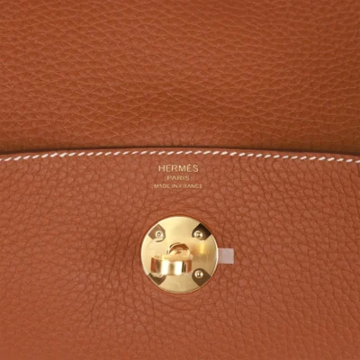 b8a25d861af7bea6917f2e119e5ab8e7 Hermès Lindy 26 Gold Clemence Gold Hardware