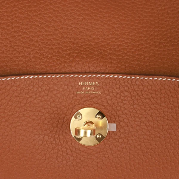 b8a25d861af7bea6917f2e119e5ab8e7 Hermès Lindy 26 Gold Clemence Gold Hardware