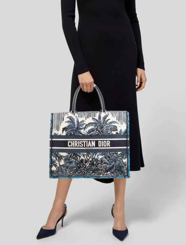 c41d41d0b9f16963a3b1b3e990724493 Christian Dior mini Lady Dior bag