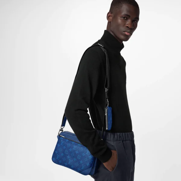 Louis Vuitton Trio Messenger M30848