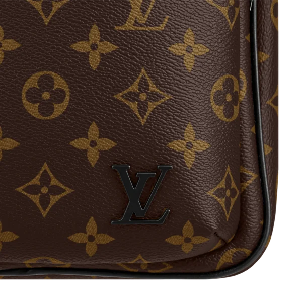 Louis Vuitton Avenue Slingbag M46327