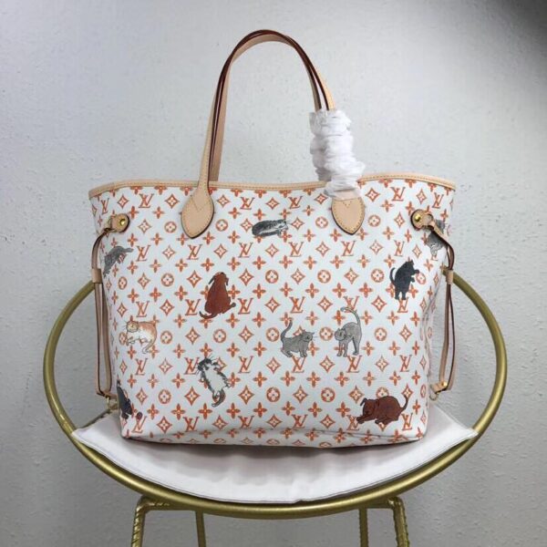 d07f02224e4eba9bcd8617fb1af1360b Louis Vuitton Neverfull MM Bag Grace Coddington M44459