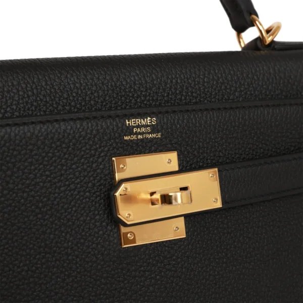 Hermès Kelly Retourne 28 Black Togo Gold Hardware