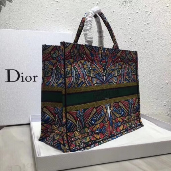 d8f143fd75a8144ac27201c5880f8d5e Dior Book Tote Bg In Butterfly Multicolor Canvas