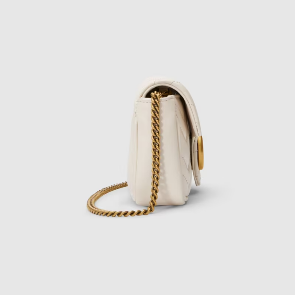 d9ed70cf0b3a7ba76168e58238383ae0 GG Marmont leather super mini bag
