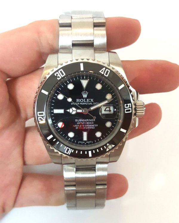 Rolex Submariner 116610LN Men's Watch - The Ultimate Dive Watch