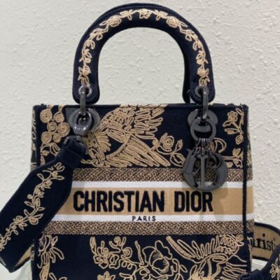 e18a46da88868a111036b00b84fb55ba Dior Medium Lady D-Lite Bag Black