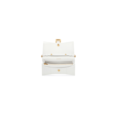e34e5c15ed6d3c8c70c36ae83d5a032d WOMEN'S HOURGLASS WALLET ON CHAIN BOX IN WHITE
