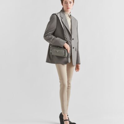 Prada 纳帕皮革 复古 皮革 multi-pocket Slate 灰色 肩背包