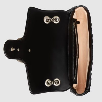 e66e03c3c1dde87580fc6e69c3b6ff9f GG Marmont medium shoulder bag