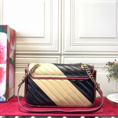 حقيبة كتف نسائية غوتشي GG Marmont Twisted شعار إبزيم Trimming Cream Diagonal Patchwork Chic Golden Chian من الجلد باللون الأسود والأحمر