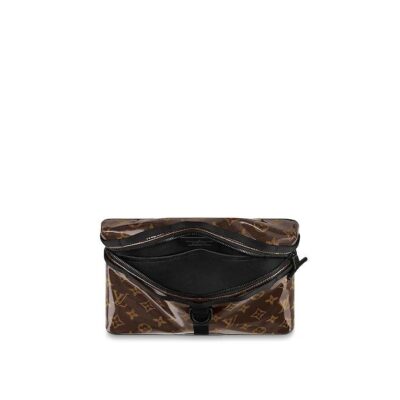 ed58d181c2f33ab7a90cf7af2a002f6b Louis Vuitton Messenger PM M43895