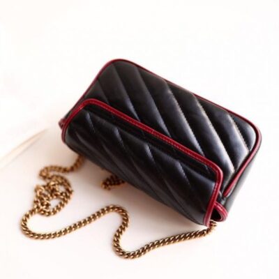 f3bb3261d3bf11ca5a30971d9f8aa7e4 Gucci GG Marmont Super Diagonal Stripes Ttwisted Torchon Brass GG Buckle Red Leather Trimming Black Cowhide Leather Chain Bag