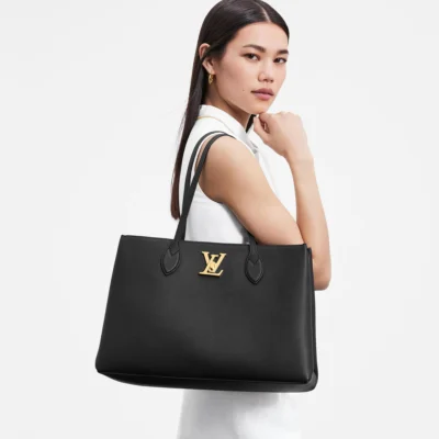 f5864c18a0c3f41ba18e178ffa1d7098 Louis Vuitton Lockme Shopper M57345