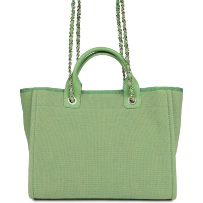 f68f37fd81e732446b60e9af9cfba4ff حقيبة شانيل Deauville Shopping Boucle Light صغيرة باللون الأخضر مع إكسسوارات معدنية ذهبية