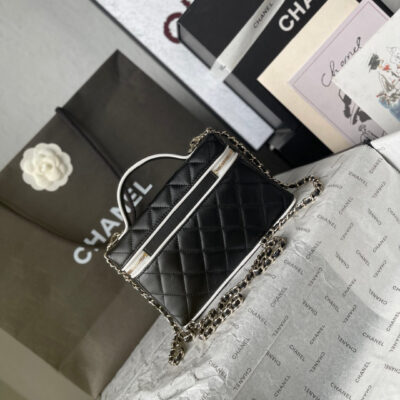 CHANEL 26S VANITY BAG 19 IN BLACK QUILTED LAMBSKIN SILVER HARDWARE