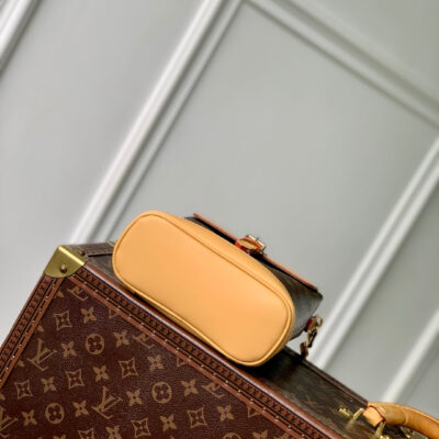SOHO MINI 23 IN BROWN MONOGRAM COATED CANVAS AND CALFSKIN
