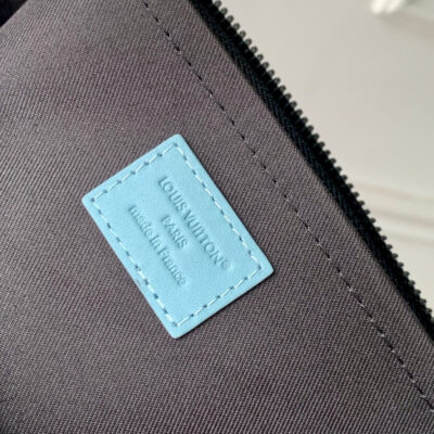 POCHETTE TO GO 30 IN SKY BLUE MONOGRAM SHADOW CALFSKIN EMBOSSED LOGO
