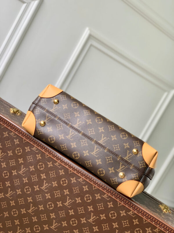imgHD_4828b284_20250514_cmp_i1747209790968_3885_0_3_jpg HIDE AWAY MM 36 IN BROWN MONOGRAM COATED CANVAS AND CALFSKIN